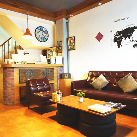 Knock Knock Hostel Kaohsiung Dış mekan fotoğraf