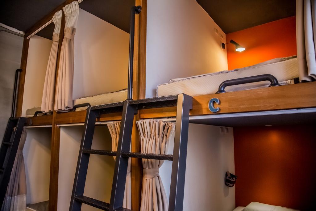 Knock Knock Hostel Kaohsiung Dış mekan fotoğraf