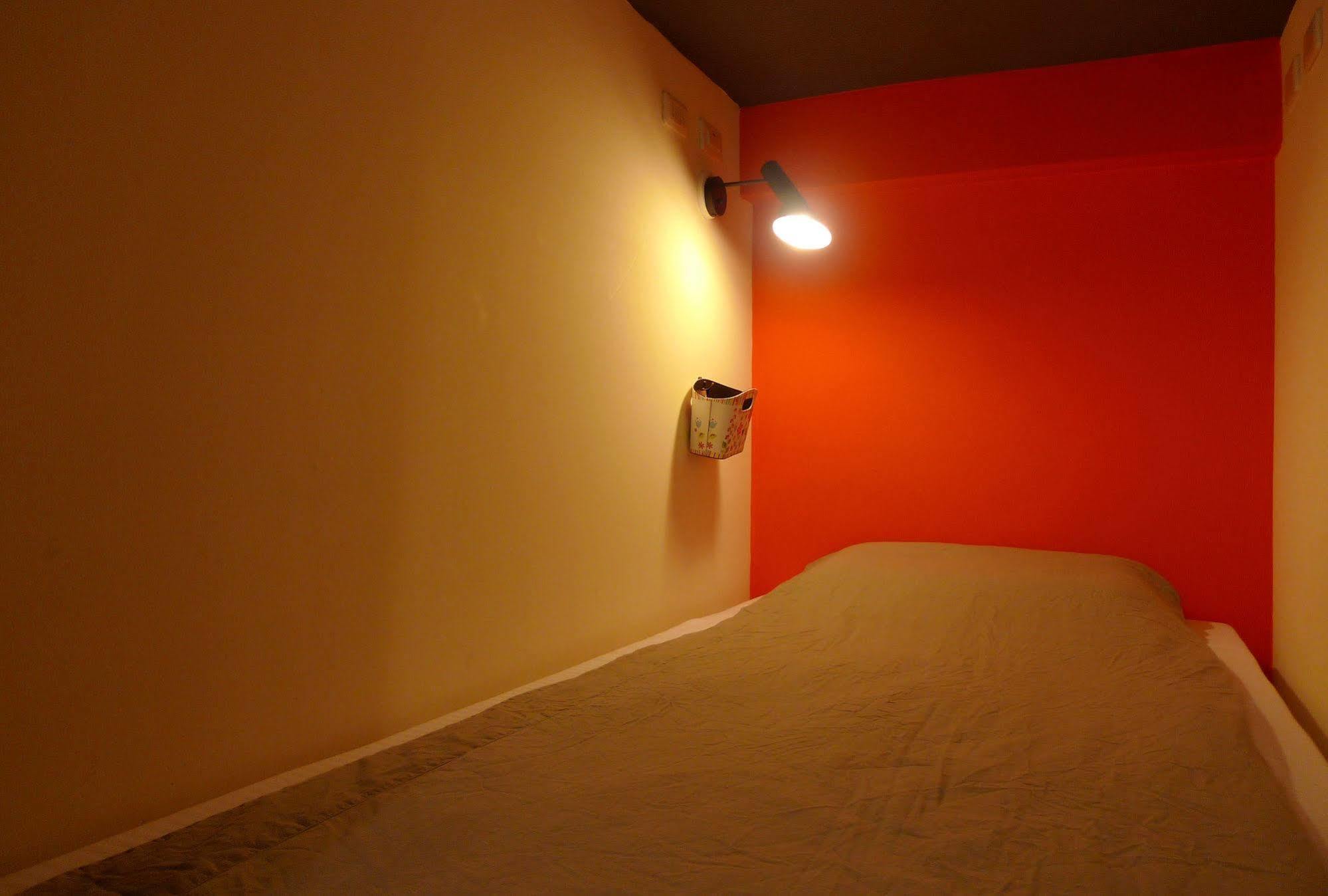 Knock Knock Hostel Kaohsiung Dış mekan fotoğraf